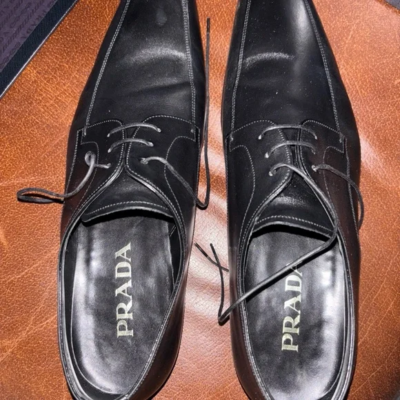 Prada | Shoes | Prada Mens Black Leather Oxfords Size 7  display picture 2